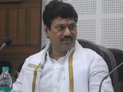 The information has now come to light that Dhananjay Munde was threatened for Rs 50 lakh. | छगन भुजबळ यांच्यानंतर आता धनंजय मुंडेंनाही धमकी; ५० लाखांची देखील केली मागणी