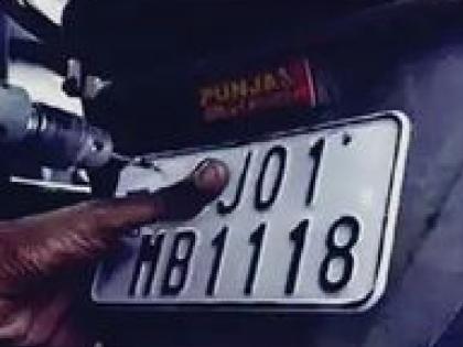 Extension of deadline for installation of high security number plates, 62 thousand vehicles installed number plates in Satara district | हायसिक्युरिटी नंबरप्लेट बसवण्यास मुदतवाढ, सातारा जिल्ह्यात किती वाहनांनी बसविली नंबरप्लेट.. वाचा Extension of deadline for installation of high security number plates, 62 thousand vehicles installed number plates in Satara district | हायसिक्युरिटी नंबरप्लेट बसवण्यास मुदतवाढ, सातारा जिल्ह्यात किती वाहनांनी बसविली नंबरप्लेट.. वाचा