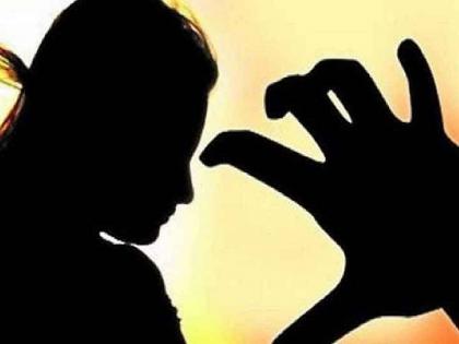 man abducted married woman; Repeated rape, suicide threats if not married | विवाहितेला पळविले, वारंवार बलात्कार; लग्न न केल्यास आत्महत्येची धमकी