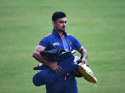 India vs New Zealand : Ishan Kishan escapes 4 match suspension, ICC Match Referee leaves Indian star with warning for ‘DELIBERATELY’ deceiving an UMPIRE   | IND vs NZ : इशान किशनवर चार वन डे सामन्यांची बंदी? ICCने घेतला महत्त्वाचा निर्णय, जाणून घ्या कारण 