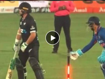 IND vs NZ, 1st ODI Live :  Sunil Gavaskar was unimpressed by Ishan Kishan after the youngster cheekily dislodged the bails, Video  | IND vs NZ, 1st ODI Live : इशान किशनचा चिटींगचा प्रयत्न, सुनील गावस्कर यांचा चढला पारा; टोचले कान, Video 