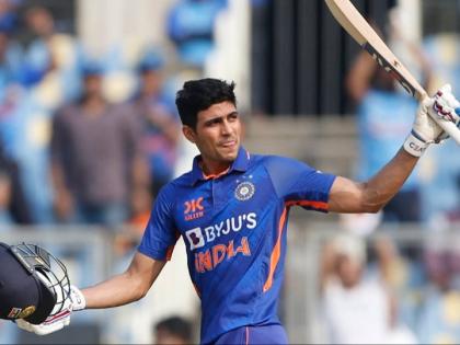 IND vs NZ, 1st ODI Live : Record breaking Hundred by Shubman Gill in 87 balls - his 3rd ODI century; he is second in Least number of innings taken to smash 3 ODI centuries for India | IND vs NZ, 1st ODI Live : शुभमन गिलचे खणखणीत शतक; मोडला लोकेश राहुलचा मोठा विक्रम, टीम इंडियालाही सावरले