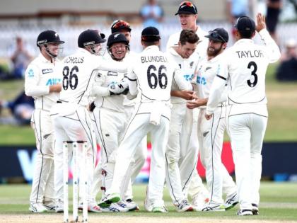 NZ vs PAK : New Zealand move closer to the No.1 spot in the ICC Test Team Rankings with a stirring win over Pakistan | NZ vs PAK : पाकिस्तानला धुळ चारून न्यूझीलंड इतिहास रचण्याच्या उंबरठ्यावर, ऑस्ट्रेलियाला बसणार धक्का?