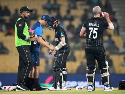 ICC ODI World Cup NZ vs BAN Live : 3rd win for New Zealand, beat Bangladesh by 8 wickets; but Kane Williamson's walking back retired hurt, he receives a blow on thumb | NZ vs BAN Live : गड आला पण... ! न्यूझीलंडची विजयी हॅटट्रिक अन् केन विलियम्सनला पुन्हा 'दुखापत'