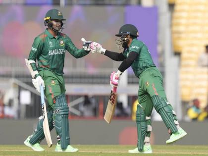 ICC ODI World Cup NZ vs BAN Live : Mushfiqur Rahim ( 66) & Shakib Al Hasan (40) became a 2nd most runs as a pair in ODI World Cup , Bangladesh set 246 runs target to New Zealand  | NZ vs BAN Live : बांगलादेशचे कमबॅक; मुश्फीकर -शाकिब जोडीने मोडला तेंडुलकर-वीरूचा रेकॉर्ड 