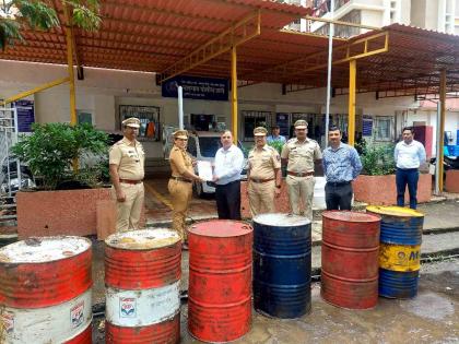 27 lakh crude base oil seized; Success to Naigaon Crime Disclosure Branch | २७ लाखांचे कच्चे बेस ऑइल हस्तगत; नायगाव गुन्हे प्रकटीकरण शाखेस यश