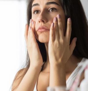 त्वचा खूप तेलकट आहे ? ५ उपाय, चेहरा दिसेल सुंदर कायम फ्रेश