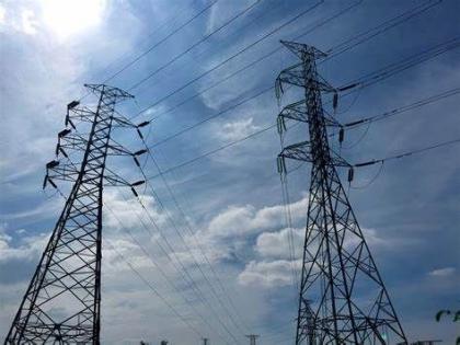 Billions spent, power outages continue; Who is responsible for the loss? | कोट्यवधीचा खर्च, तरीही वीज गळती सुरूच; नुकसानास जबाबदार कोण ?