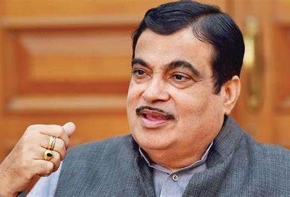 Petition filed in High Court against Nitin Gadkari | नितीन गडकरी यांच्याविरुद्ध उच्च न्यायालयात अर्ज