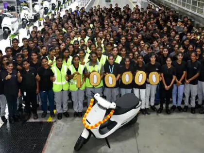 1 lakh electric scooters made by ola company in 300 days non-stop sale since last 2 months | या कंपनीने ३०० दिवसांत बनवल्या १ लाख इलेक्ट्रिक स्कूटर, गेल्या २ महिन्यापासून नॉनस्टॉप विक्री सुरू