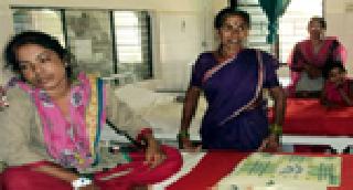 Dangue epidemic in the district | जिल्ह्यात डेंग्यूच्या साथीचे थैमान Dangue epidemic in the district | जिल्ह्यात डेंग्यूच्या साथीचे थैमान