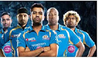 Mumbai's bowling versus Hyderabad bowling | मुंबईची बॅटिंग विरुद्ध हैदराबादची बॉलिंग Mumbai's bowling versus Hyderabad bowling | मुंबईची बॅटिंग विरुद्ध हैदराबादची बॉलिंग