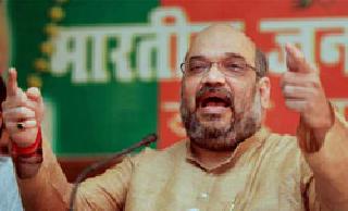 Uttar Pradesh raises racial politics | उत्तर प्रदेशात जातीय राजकारणाला सुरुंग Uttar Pradesh raises racial politics | उत्तर प्रदेशात जातीय राजकारणाला सुरुंग