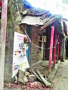 Unexpected rain losses in Peth taluka | पेठ तालुक्यात अवकाळी पावसाने नुकसान