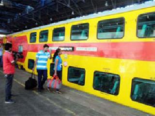 The AC Double Decker will be run during Madgaon-Ratnagiri | मडगाव-रत्नागिरीदरम्यान एसी डबल डेकर धावणार