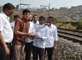 सोमय्या दौर्‍यामुळे रेल्वे अधिकार्‍यांची दमछाक