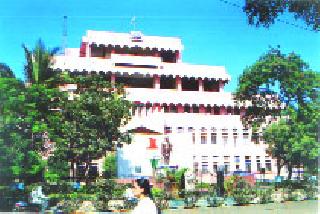 Municipal corporation's financial position wandered! | मनपाची आर्थिक स्थिती डबघाईला ! Municipal corporation's financial position wandered! | मनपाची आर्थिक स्थिती डबघाईला !