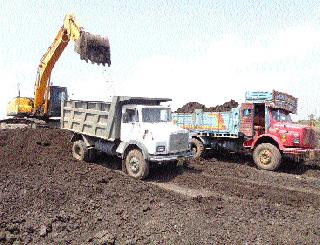 The waste land in Gevrai taluka became fertile | गेवराई तालुक्यातील ओसाड जमीन बनली सुपीक