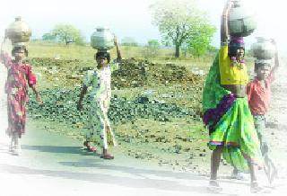 292 places water contaminated in Mukhed taluka | मुखेड तालुक्यात २९२ ठिकाणचे पाणी दूषित