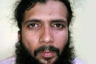 Yasin Bhatkal to be brought to Pune: Court order | यासिन भटकळला पुण्यात आणणार : न्यायालयाचे आदेश Yasin Bhatkal to be brought to Pune: Court order | यासिन भटकळला पुण्यात आणणार : न्यायालयाचे आदेश