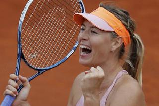 Sharapova-Bukard will take on the semi-finals | शारापोव्हा-बुकार्ड उपांत्य फेरीत झुंजणार Sharapova-Bukard will take on the semi-finals | शारापोव्हा-बुकार्ड उपांत्य फेरीत झुंजणार