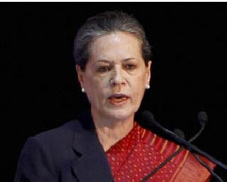 Letter to Sonia Gandhi's Mundane's wife | सोनिया गांधींचे मुंडेंच्या पत्नीला पत्र Letter to Sonia Gandhi's Mundane's wife | सोनिया गांधींचे मुंडेंच्या पत्नीला पत्र