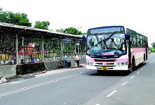 Action on RTO on PMP 24 bus | पीएमपीच्या २४ बसवर आरटीओची कारवाई