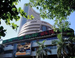 Mumbai stock market record | मुंबई शेअर बाजाराची विक्रमी ङोप