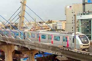 Metro On Track From today's Mumbai service | मेट्रो ऑन ट्रॅक आजपासून मुंबईकरांच्या सेवेत