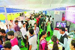 करिअर निवडीत पालकांसह विद्यार्थी कमालीचे जागरूक