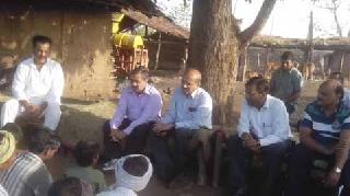 Officers removed night in remote areas! | अधिकार्यांनी काढली दुर्गम भागात रात्र ! Officers removed night in remote areas! | अधिकार्यांनी काढली दुर्गम भागात रात्र !