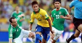 Brazil's Parade heavy against Mexico | मेक्सिकोविरुद्ध ब्राझीलचे पारडे जड Brazil's Parade heavy against Mexico | मेक्सिकोविरुद्ध ब्राझीलचे पारडे जड