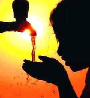 Water to 35 villages is acute | ३५ गावांना पाणीटंचाईच्या झळा तीव्र Water to 35 villages is acute | ३५ गावांना पाणीटंचाईच्या झळा तीव्र