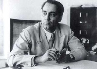 Homi Bhabha's Bungalow Auction | होमी भाभांचा बंगला लिलावात Homi Bhabha's Bungalow Auction | होमी भाभांचा बंगला लिलावात
