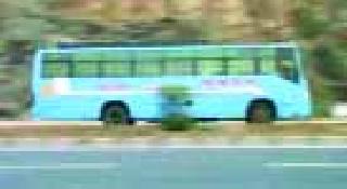 Human development under buses will be back to school | मानव विकास अंतर्गतच्या बसेस पुन्हा शाळेच्या वाटेवर
