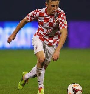 FIFA 2014: Croatia beat Cameroon 4-0 after Croatia | फिफा २०१४: क्रोएशियापुढे केमरून ४-० ने पराभूत FIFA 2014: Croatia beat Cameroon 4-0 after Croatia | फिफा २०१४: क्रोएशियापुढे केमरून ४-० ने पराभूत