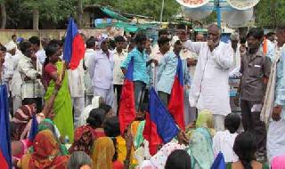 Frontiers of Landless Gairan Holders | भूमिहिन गायरान धारकांचा मोर्चा