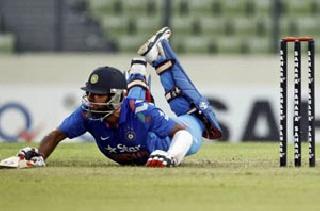 Third ODI canceled due to rain; India won the series | पावसामुळे तिसरी लढत रद्द; भारताने मालिका जिंकली Third ODI canceled due to rain; India won the series | पावसामुळे तिसरी लढत रद्द; भारताने मालिका जिंकली