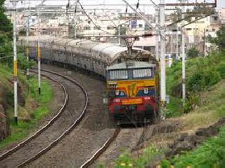 Before the rail fare budget | रेल्वे भाडेवाढ बजेटपूर्वी Before the rail fare budget | रेल्वे भाडेवाढ बजेटपूर्वी