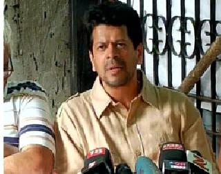 Free the way for action on campa-cola, Resistance against residents resumes | कॅम्पा कोलावर कारवाईचा मार्ग मोकळा, रहिवाशांचा विरोध मावळला Free the way for action on campa-cola, Resistance against residents resumes | कॅम्पा कोलावर कारवाईचा मार्ग मोकळा, रहिवाशांचा विरोध मावळला