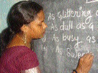 डी.एड.कडे विद्यार्थ्यांनी फिरविली पाठ