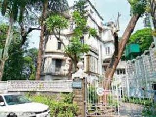 Homi Bhabha to be built at Malabar's bungalow! | होमी भाभा यांच्या मलबार येथील बंगल्याचे म्युङिायम व्हावे!