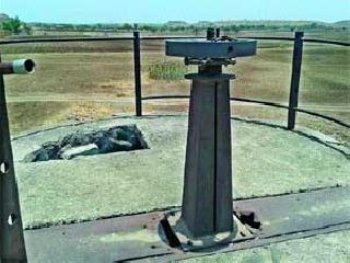 Damangala dam in Dongargaon dam | डोंगरगावच्या धरणात निम्मा गाळच Damangala dam in Dongargaon dam | डोंगरगावच्या धरणात निम्मा गाळच
