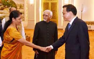 'India-China will have to reduce differences' | ‘भारत-चीनला मतभेद कमी करावे लागतील’ 'India-China will have to reduce differences' | ‘भारत-चीनला मतभेद कमी करावे लागतील’