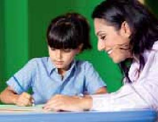 There is no time to give money for education but I do not have time | शिक्षणासाठी पैसा देऊ पण वेळ नाही