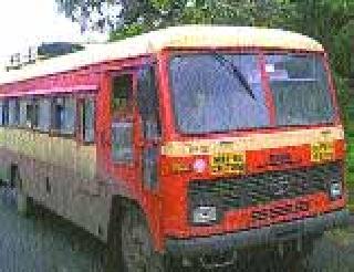 A hundred more buses for Ashadhi | आषाढीसाठी शंभर जादा बसेस A hundred more buses for Ashadhi | आषाढीसाठी शंभर जादा बसेस