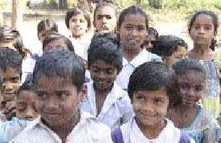 Education costs dowry | शिक्षणाचा खर्च डोईजड