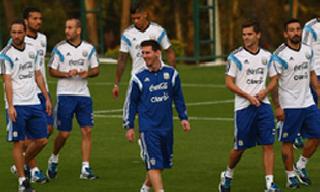 Is Messi going to be magic? | मेस्सी मॅजिक चालणार का ? Is Messi going to be magic? | मेस्सी मॅजिक चालणार का ?
