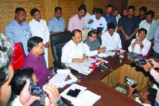 Extension of the scarcity plan for a month-long period | टंचाईच्या योजनांना महिनाभराची मुदतवाढ