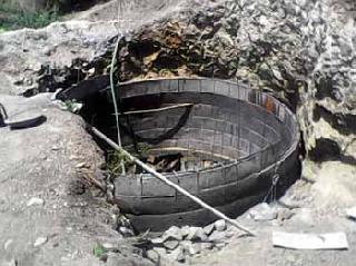 The work of the well giving the budget to the budget | अंदाजपत्रकाला बगल देत विहिरीचे काम The work of the well giving the budget to the budget | अंदाजपत्रकाला बगल देत विहिरीचे काम